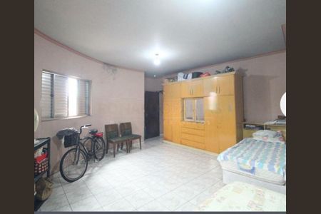 Casa à venda com 3 quartos, 150m² em Jardim Beatriz, São Paulo