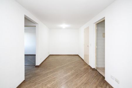 Sala de apartamento para alugar com 2 quartos, 52m² em Lajeado, Cotia