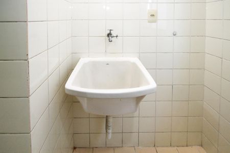 Apartamento para alugar com 52m², 2 quartos e 1 vaga Apartamento para alugar com 52m², 2 quartos e 1 vagaLavanderia