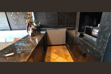 Apartamento à venda com 171m², 3 quartos e 2 vagas