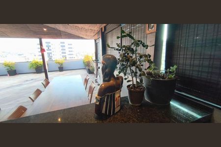 Apartamento à venda com 171m², 3 quartos e 2 vagas