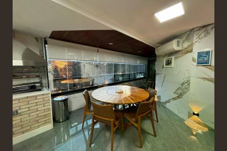 Apartamento à venda com 360m², 7 quartos e 5 vagas