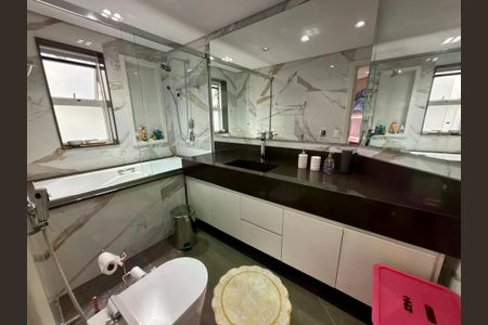 Apartamento à venda com 360m², 7 quartos e 5 vagas