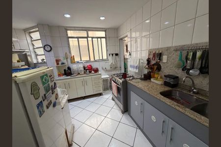 Apartamento à venda com 142m², 3 quartos e 1 vaga