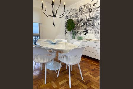 Apartamento à venda com 1370m², 3 quartos e 2 vagas