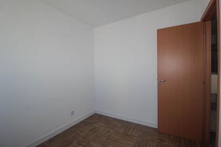 Quarto de apartamento à venda com 2 quartos, 55m² em Vila Nova, Porto Alegre