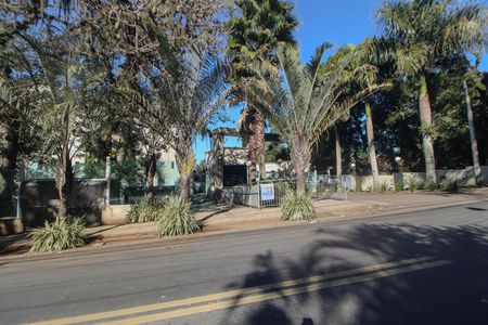 Fachada de apartamento à venda com 2 quartos, 55m² em Vila Nova, Porto Alegre