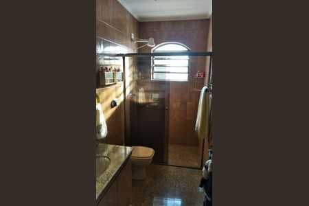 Casa à venda com 3 quartos, 244m² em Jardim Prudência, São Paulo