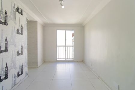 Sala de apartamento para alugar com 2 quartos, 45m² em Jardim da Gloria, Cotia