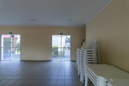 Apartamento para alugar com 45m², 2 quartos e 1 vaga Apartamento para alugar com 45m², 2 quartos e 1 vagaÁrea comum - Salão de festas