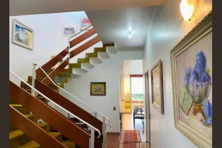 Casa à venda com 5 quartos, 560m² em Interlagos, São Paulo