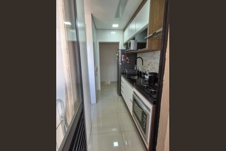 Apartamento à venda com 84m², 3 quartos e 2 vagasCozinha