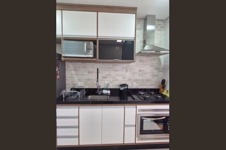 Apartamento à venda com 84m², 3 quartos e 2 vagasCozinha