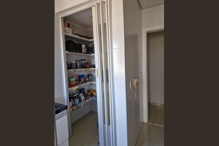 Apartamento à venda com 84m², 3 quartos e 2 vagasÁrea de serviço