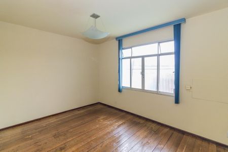 Casa para alugar com 320m², 3 quartos e 2 vagasQuarto 2