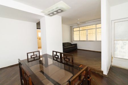 Sala de casa para alugar com 3 quartos, 320m² em Padre Miguel, Rio de Janeiro
