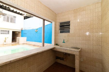 Casa para alugar com 320m², 3 quartos e 2 vagasQuintal