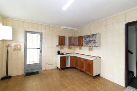 Casa para alugar com 320m², 3 quartos e 2 vagasCozinha