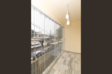 Casa para alugar com 320m², 3 quartos e 2 vagasSacada