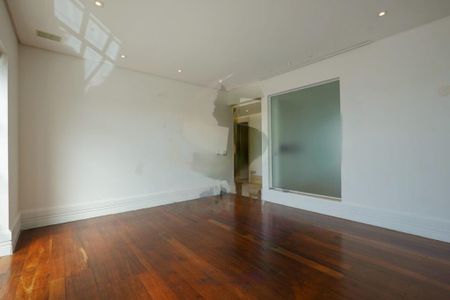 Apartamento à venda com 311m², 4 quartos e 4 vagas
