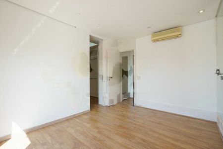 Apartamento à venda com 311m², 4 quartos e 4 vagas