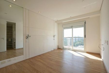 Apartamento à venda com 311m², 4 quartos e 4 vagas