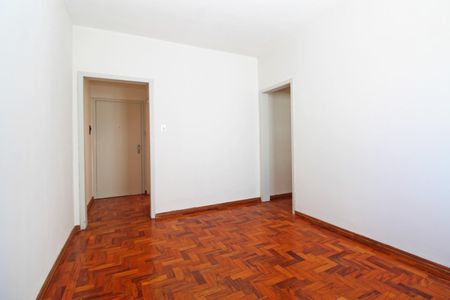 Sala de apartamento à venda com 3 quartos, 70m² em Agronomia, Porto Alegre