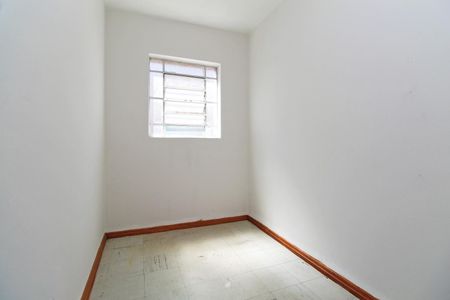 Quarto de apartamento à venda com 3 quartos, 70m² em Agronomia, Porto Alegre