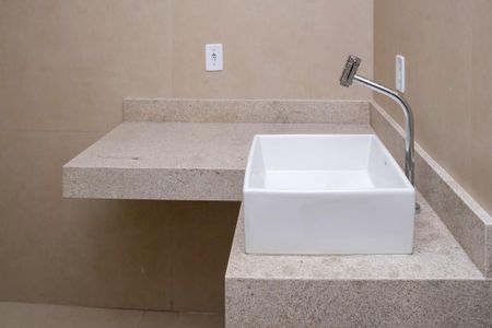 Casa para alugar com 70m², 3 quartos e sem vaga Casa para alugar com 70m², 3 quartos e sem vagaBanheiro