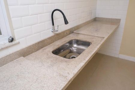 Casa para alugar com 70m², 3 quartos e sem vaga Casa para alugar com 70m², 3 quartos e sem vagaCozinha