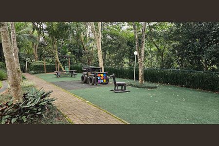 Casa à venda com 5 quartos, 284m² em Jardim Morumbi, São Paulo