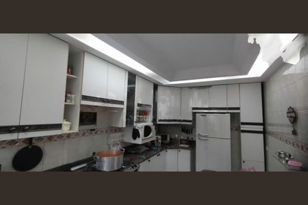 Casa à venda com 2 quartos, 100m² em Vila Marari, São Paulo