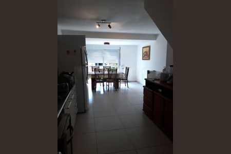 Casa à venda com 3 quartos, 266m² em Vila Nova Caledonia, São Paulo