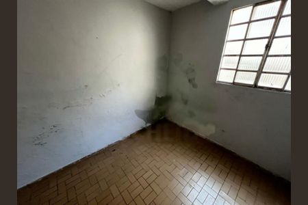Casa à venda com 2 quartos, 380m² em Vila do Castelo, São Paulo