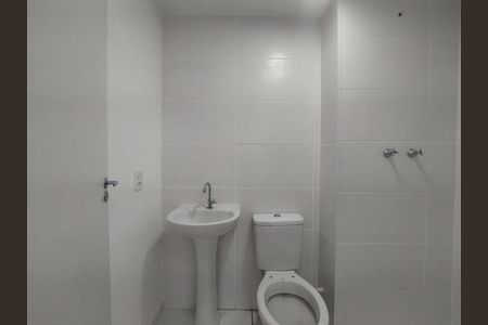 Casa para alugar com 37m², 2 quartos e sem vagaBanheiro