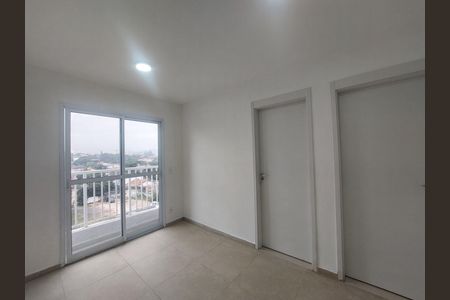 Sala de casa para alugar com 2 quartos, 37m² em Vila Gea, São Paulo
