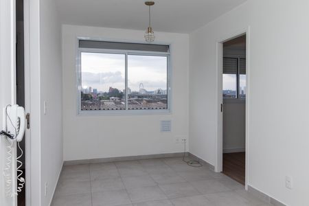 Apartamento à venda com 35m², 2 quartos e 1 vaga Apartamento à venda com 35m², 2 quartos e 1 vagaSala