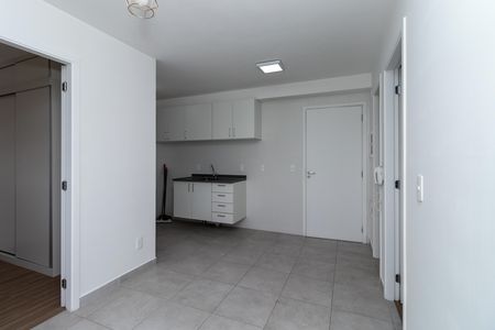 Apartamento à venda com 35m², 2 quartos e 1 vaga Apartamento à venda com 35m², 2 quartos e 1 vagaSala