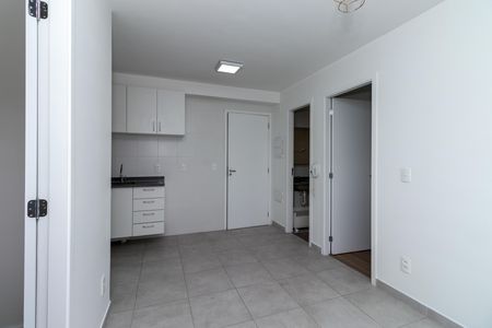 Apartamento à venda com 35m², 2 quartos e 1 vaga Apartamento à venda com 35m², 2 quartos e 1 vagaSala