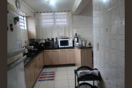 Casa à venda com 2 quartos, 130m² em Jardim Iporanga, São Paulo