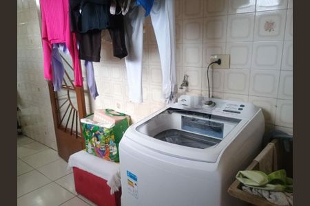 Casa à venda com 2 quartos, 130m² em Jardim Iporanga, São Paulo