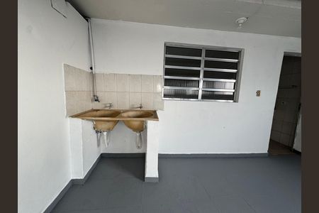Casa para alugar com 140m², 2 quartos e sem vaga Casa para alugar com 140m², 2 quartos e sem vagaÁrea de Serviço