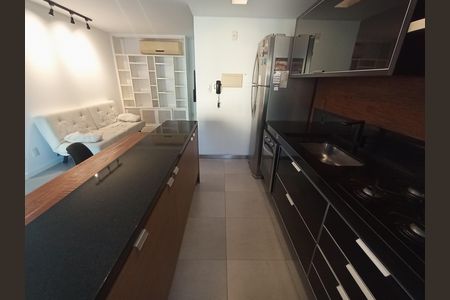 Apartamento à venda com 64m², 2 quartos e 1 vaga Apartamento à venda com 64m², 2 quartos e 1 vagaCozinha