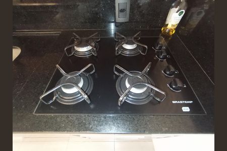 Fogao de apartamento à venda com 2 quartos, 64m² em Barra da Tijuca, Rio de Janeiro