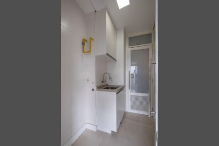 Apartamento para alugar com 89m², 2 quartos e 1 vaga Apartamento para alugar com 89m², 2 quartos e 1 vagaLavanderia