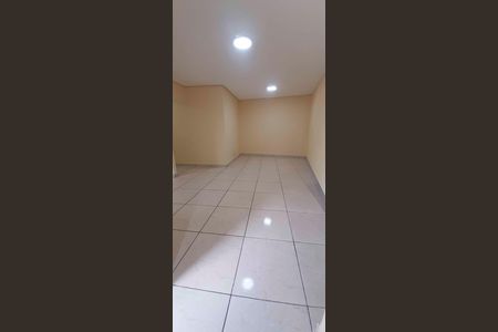 Casa para alugar com 60m², 2 quartos e 2 vagas