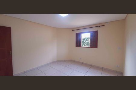 Casa para alugar com 60m², 2 quartos e 2 vagas