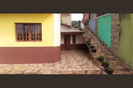 Casa para alugar com 60m², 2 quartos e 2 vagas Casa para alugar com 60m², 2 quartos e 2 vagasEntrada da Casa