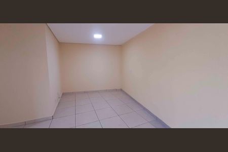 Sala de casa para alugar com 2 quartos, 60m² em City Bussocaba, Osasco