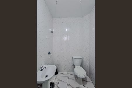 Studio para alugar com 28m², 1 quarto e sem vaga Studio para alugar com 28m², 1 quarto e sem vagaBanheiro